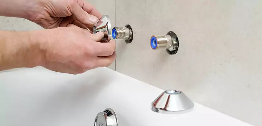 Bathtub Faucet Diverter Replacement in Makakilo